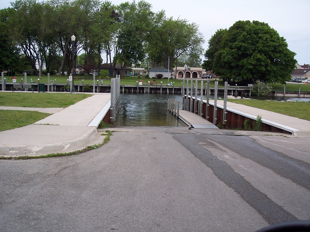 02-07-01.jpg 02-07-01.jpg