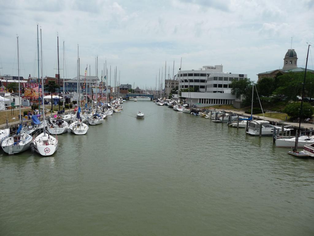Paddle through Port Huron Paddle through Port Huron