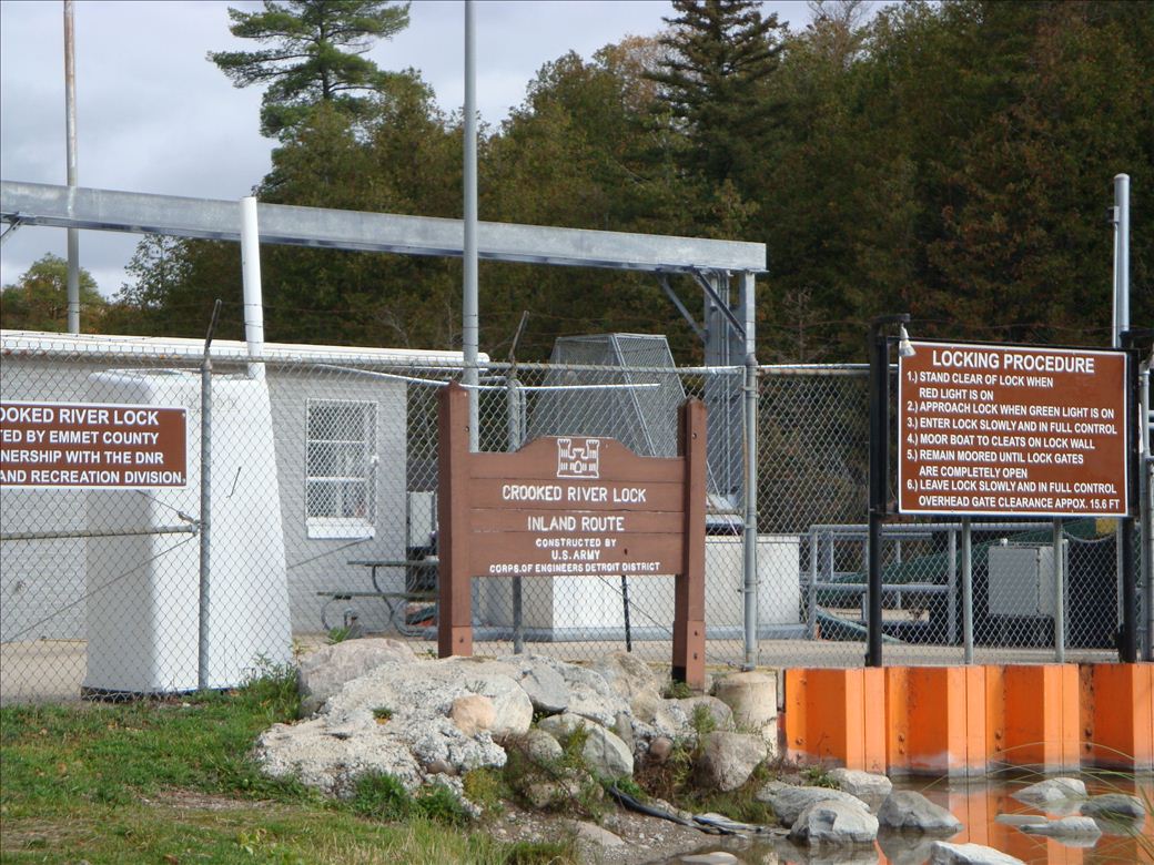 crooked_river_lock_5.jpg crooked_river_lock_5.jpg