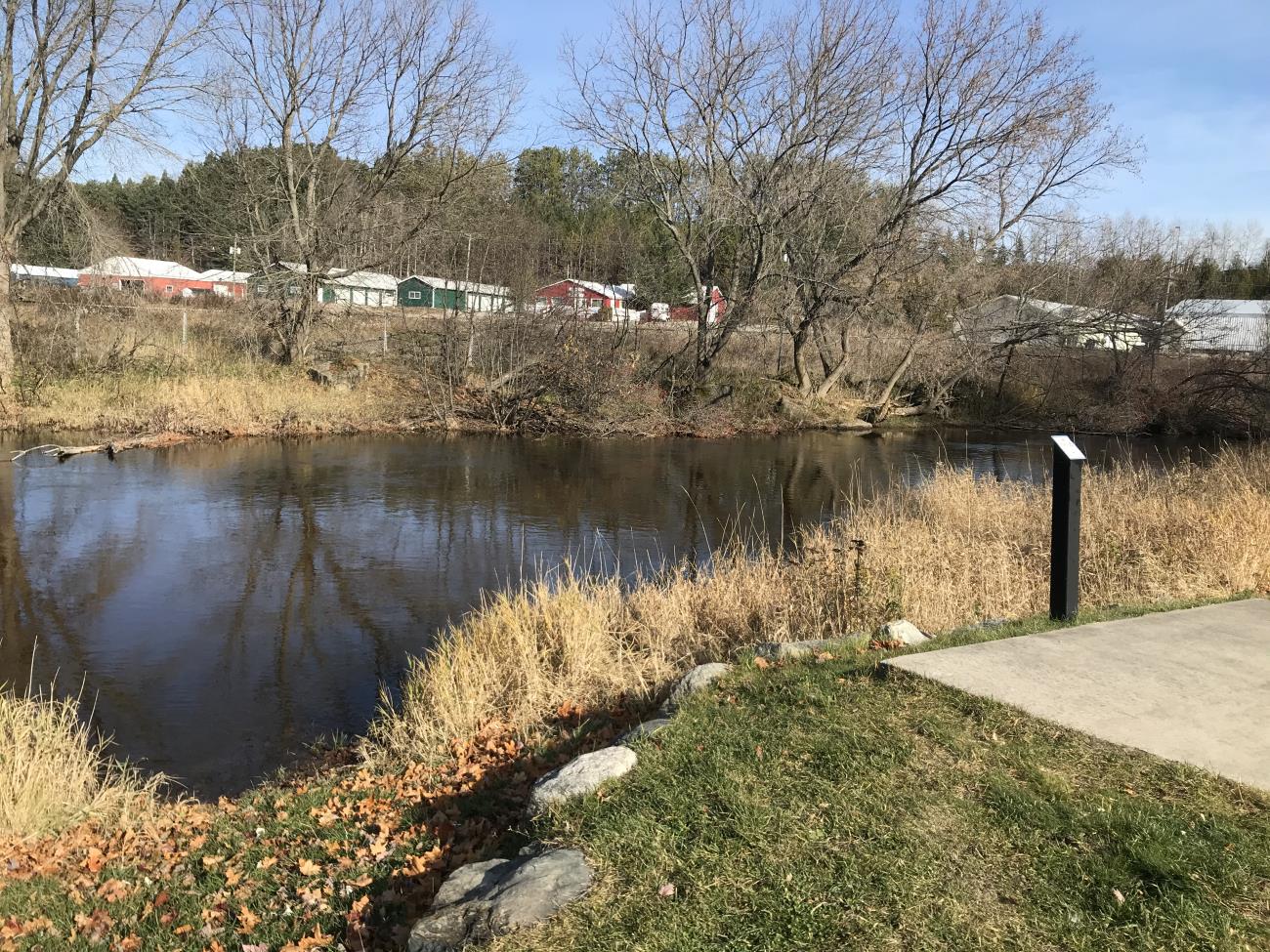 img-4884.jpg img-4884.jpg