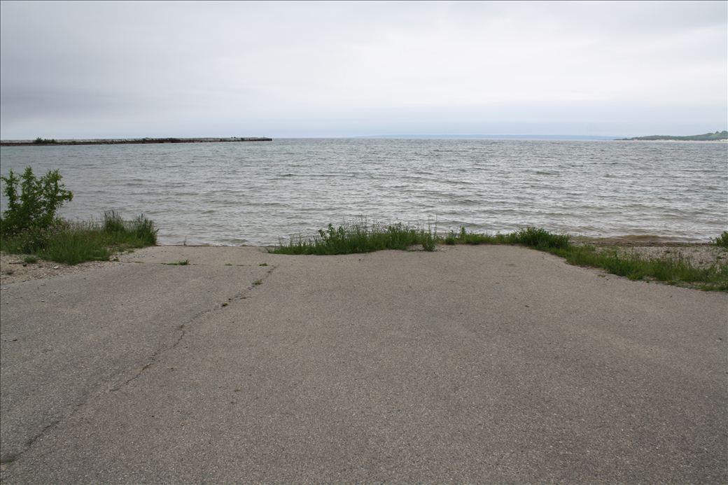 Lakeshore Dr Boat Launch