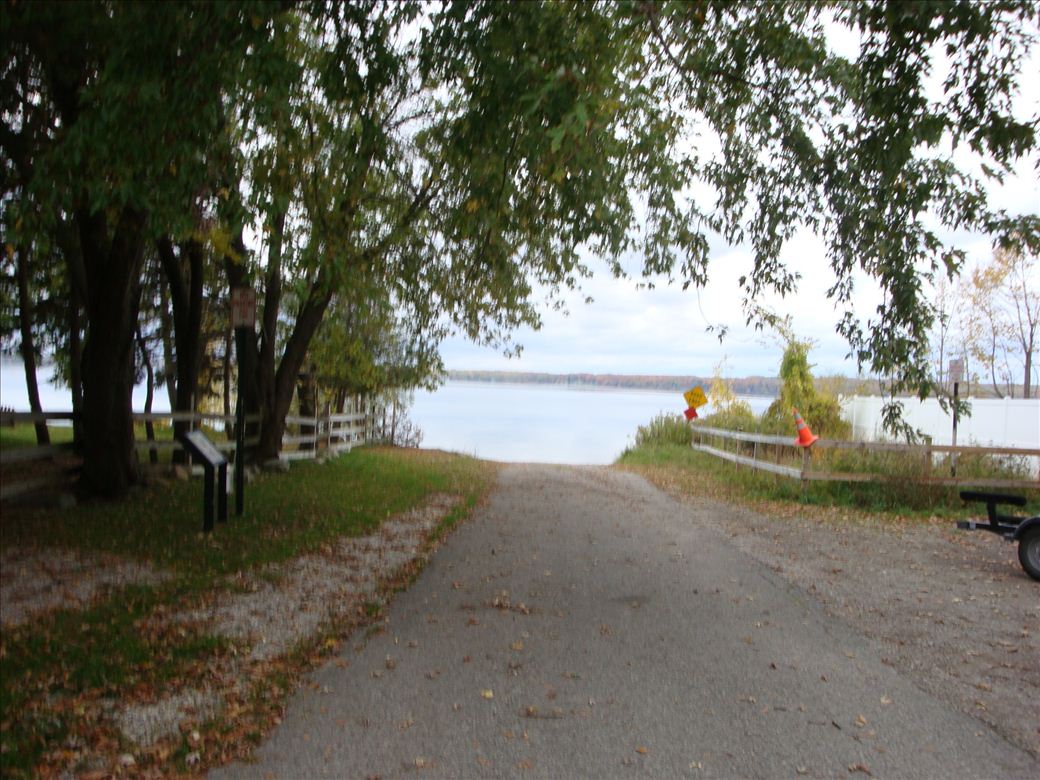 mullettburt_road_end_1.jpg mullettburt_road_end_1.jpg