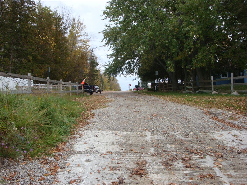 mullettburt_road_end_5.jpg mullettburt_road_end_5.jpg