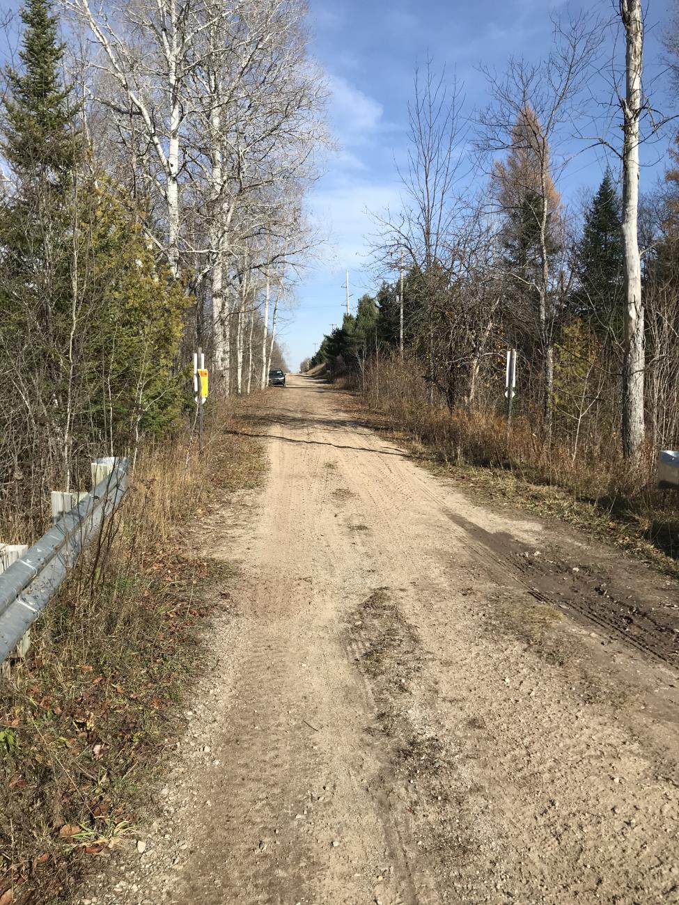 N River Road End N River Road End