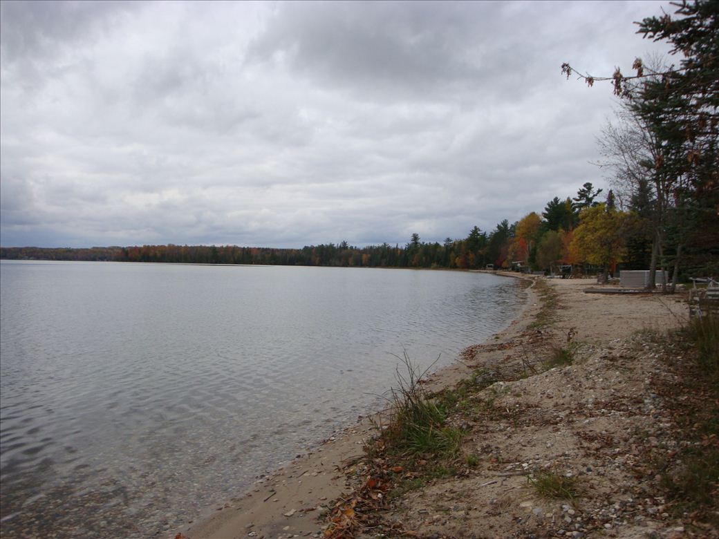 roberts_road_end_2.jpg roberts_road_end_2.jpg