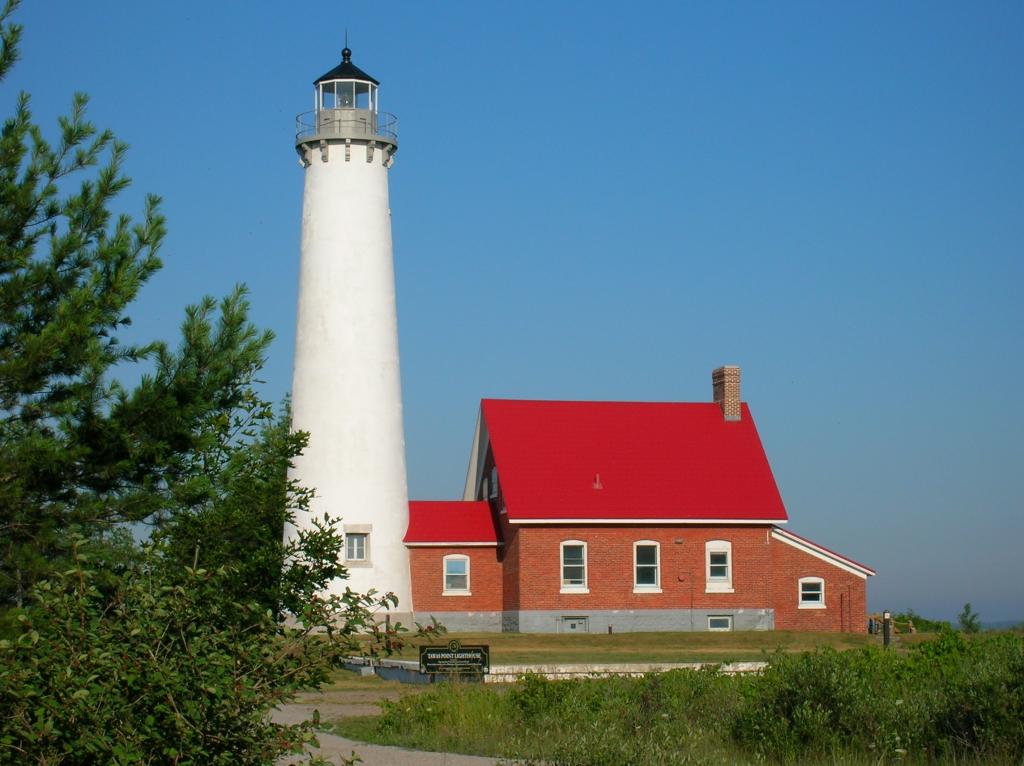tawas_lighthouse_2.jpg tawas_lighthouse_2.jpg