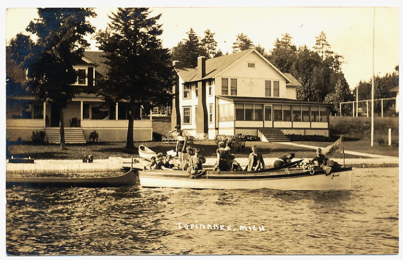 Rowboats on the waterfront Rowboats on the waterfront
